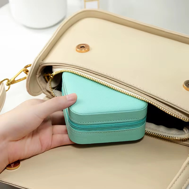 MINI COFFRET A BIJOUX PRÉMIUM PORTABLE 🥰