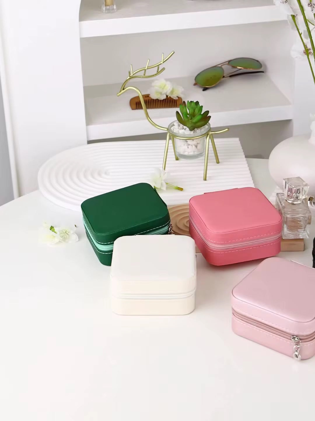 MINI COFFRET A BIJOUX PRÉMIUM PORTABLE 🥰