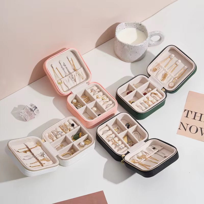 MINI COFFRET A BIJOUX PRÉMIUM PORTABLE 🥰