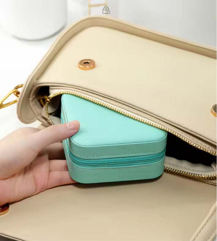 MINI COFFRET A BIJOUX PRÉMIUM PORTABLE 🥰