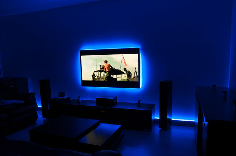 LED MULTICOLORE RGB POUR TÉLÉVISION ( 5M ) CONTRÔLE AVEC TÉLÉPHONE 📱